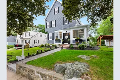 34 Rockland St, Melrose, MA 02176 - Photo 1