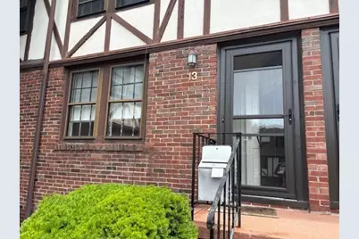 247 Washington St #13, Winchester, MA 01890 - Photo 1