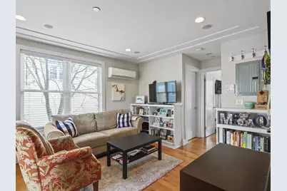 104 D St #2, Boston, MA 02127 - Photo 1
