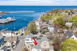 10 Mount Pleasant St, Rockport, MA 01966 - Photo 1