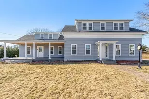 576-578 School St, Webster, MA 01570 - Photo 1