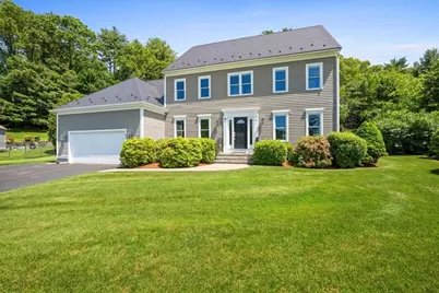 14 Vanessa Dr, Northborough, MA 01532 - Photo 1
