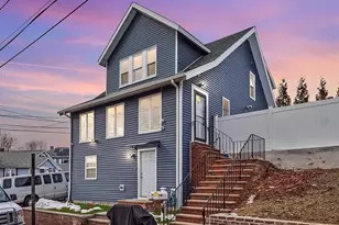 15 Washington Ave, Revere, MA 02151 - Photo 1