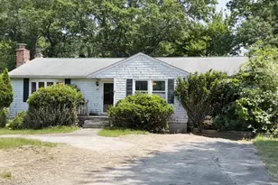 11 Glenwood St, Whitman, MA 02382 - Photo 1