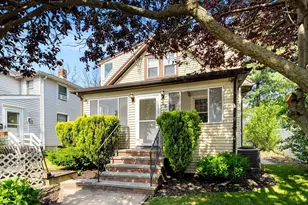 55 Rosemont Rd, Weymouth, MA 02191 - Photo 1