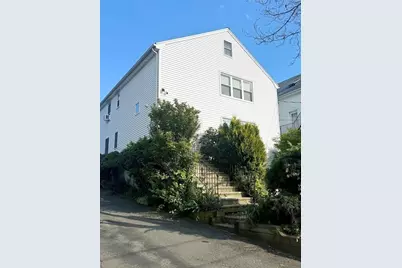 61 Tracey St #1, Peabody, MA 01960 - Photo 1