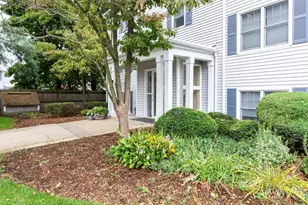 14 Webb Pl, Mansfield, MA 02048 - Photo 1