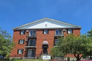 56 Edgeworth St, Worcester, MA 01605 - Photo 1