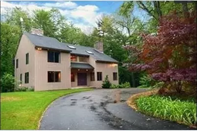 40 Laurelwood Dr, Carlisle, MA 01741 - Photo 1