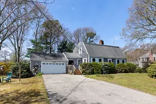 39 Bennets Neck Dr, Bourne, MA 02559 - Photo 1