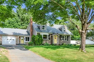 34 Irving Dr, Walpole, MA 02081 - Photo 1