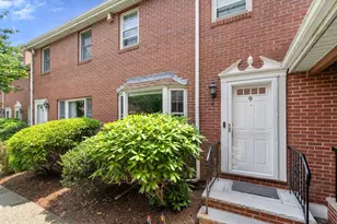 224 Park St, Stoneham, MA 02180 - Photo 1