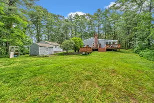 26 Beacon St, Amesbury, MA 01913 - Photo 1