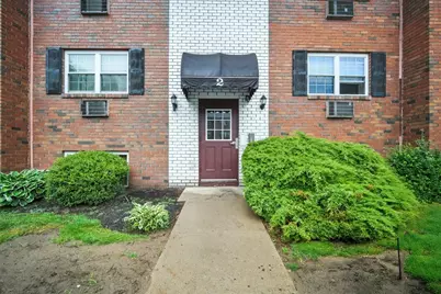 2 Maple Crest Cir #F, Holyoke, MA 01040 - Photo 1