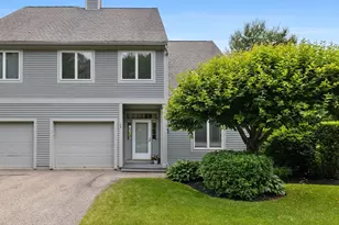 52 Landing Dr, Methuen, MA 01844 - Photo 1