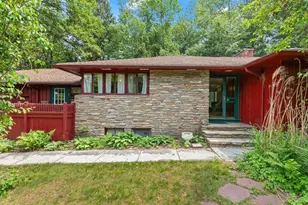 5 Woodland Dr, Paxton, MA 01612 - Photo 1