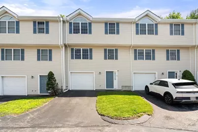 985 Trapelo Road #17, Waltham, MA 02452 - Photo 1