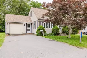 51 Jette St, Swansea, MA 02777 - Photo 1