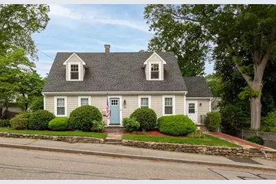 136 Walnut St, Braintree, MA 02184 - Photo 1