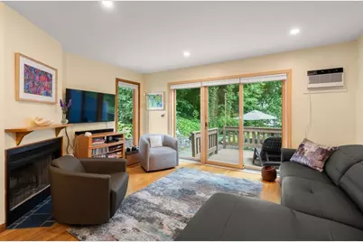 27 5th Ave #27, Watertown, MA 02472 - Photo 1