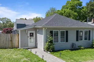 9 Laconia Ave, Saugus, MA 01906 - Photo 1