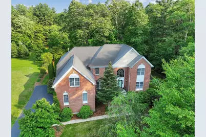 138 Fairview St, Holliston, MA 01746 - Photo 1