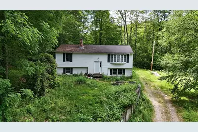 35 Beacon St, Orange, MA 01364 - Photo 1