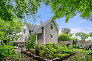 6 Concord Pl, Natick, MA 01760 - Photo 1