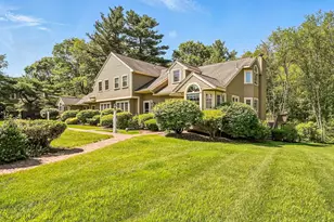 8 Birchwood Ln, Hopkinton, MA 01748 - Photo 1