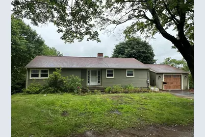 12 Crown St, Spencer, MA 01562 - Photo 1