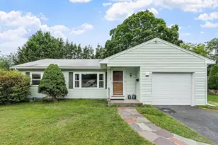 67 Croydon Rd, Framingham, MA 01702 - Photo 1