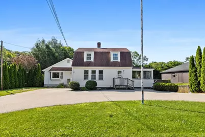 225 W Main St, Dudley, MA 01571 - Photo 1