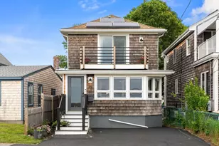 83 Edgewater Dr, Quincy, MA 02169 - Photo 1