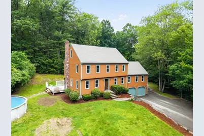 7 Evergreen Cir, Sterling, MA 01564 - Photo 1