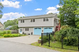 4 Fiske Ave, Chelmsford, MA 01863 - Photo 1
