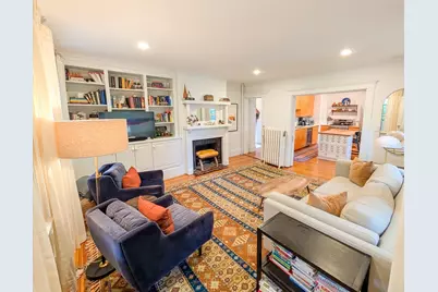 35 William St #2, Cambridge, MA 02139 - Photo 1