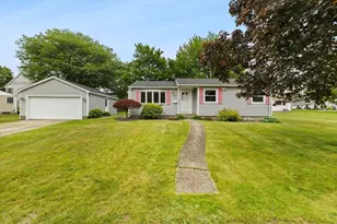 30 Bellevue Ave, Somerset, MA 02725 - Photo 1