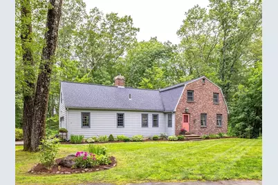 9 Horseshoe Rd, Chelmsford, MA 01824 - Photo 1