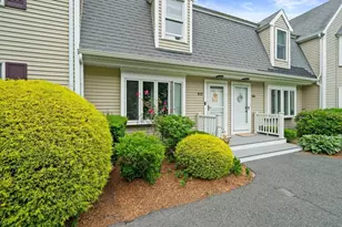 547 Washington St, Pembroke, MA 02359 - Photo 1