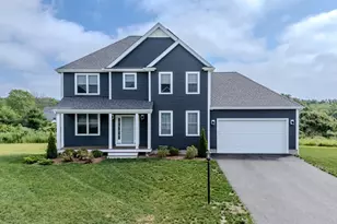 72 Pratt Ave, Bridgewater, MA 02324 - Photo 1