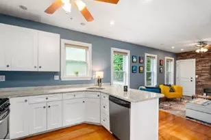 14 Wilbur St, Boston, MA 02125 - Photo 1