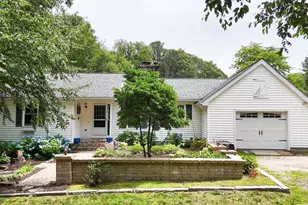 90 Maple St, Douglas, MA 01516 - Photo 1