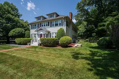 107 Woburn Street, Reading, MA 01867 - Photo 1