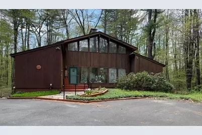 17 Juniper Lane, Amherst, MA 01002 - Photo 1