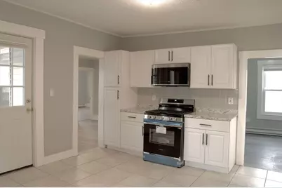 105 Clarendon St #3, Fitchburg, MA 01420 - Photo 1