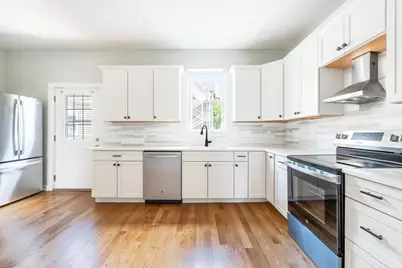 39 Mount Pleasant St, Somerville, MA 02145 - Photo 1