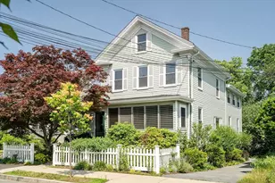 121 Myrtle St, Melrose, MA 02176 - Photo 1