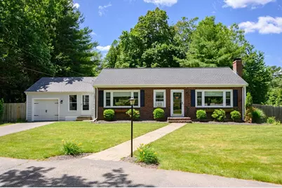 107 Washington St, Pembroke, MA 02359 - Photo 1