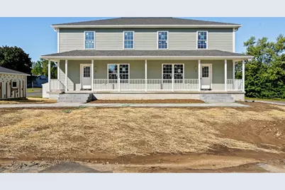 10-12 Glen Cove Pl #A, Easthampton, MA 01027 - Photo 1