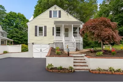 18 Corbin St, Franklin, MA 02038 - Photo 1